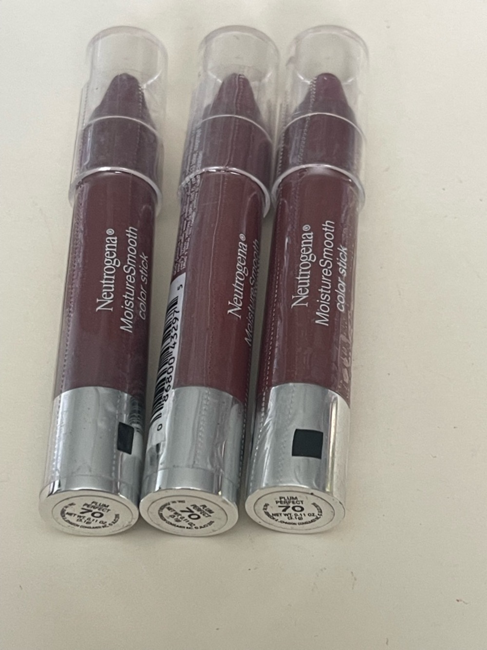 3 Moisturesmooth Color Lipstick, 70 Plum Perfect, .011 Oz.